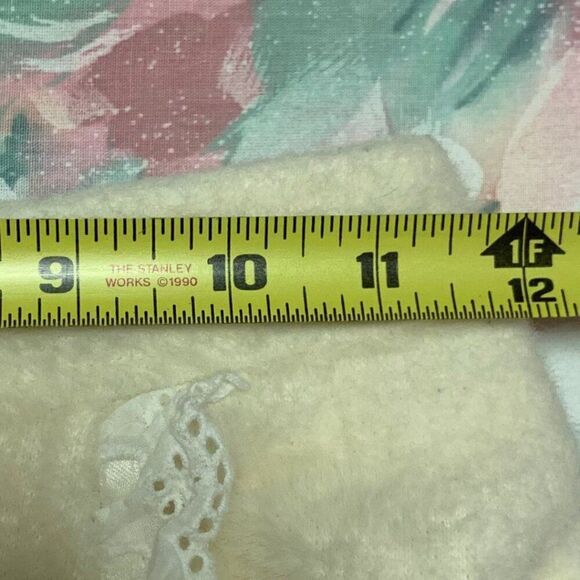 Coquette Kawaii Style White Lace Trim Mini Skirt with Built-In Shorts & Ribbon - Picture 11 of 11